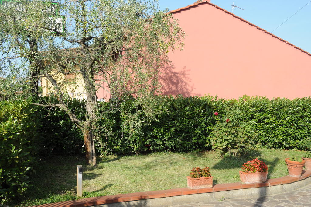 Marinetta Bed&Breakfast Signa Exterior foto