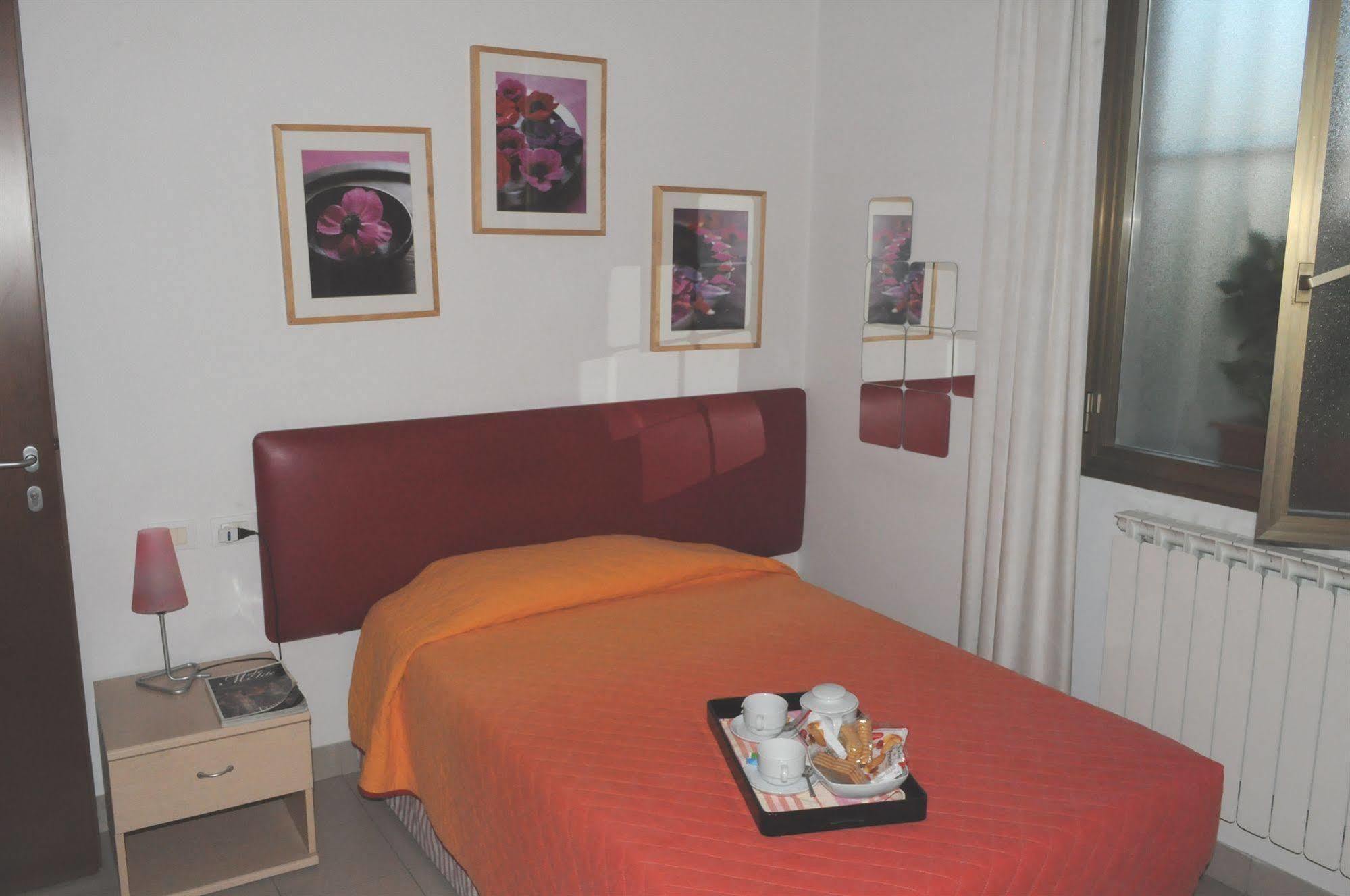 Marinetta Bed&Breakfast Signa Exterior foto